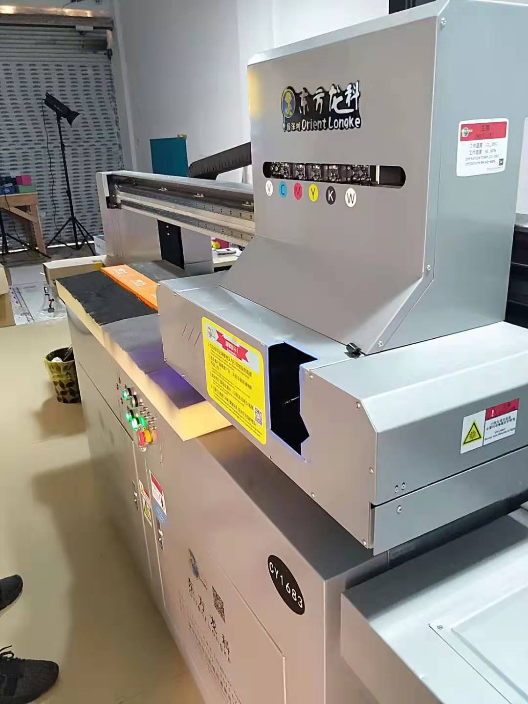 打印瓷磚背景墻用什么打印機？